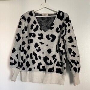 Cheetah Leopard Sweater Gray Black Animal Print V-Neck Sweet Lovely Boutique
